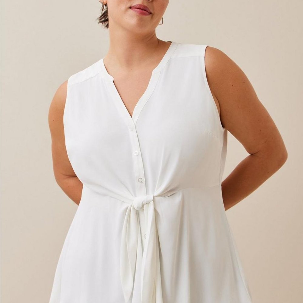 Torrid - Button-Up Tie Front Peplum Blouse, Georgette White
